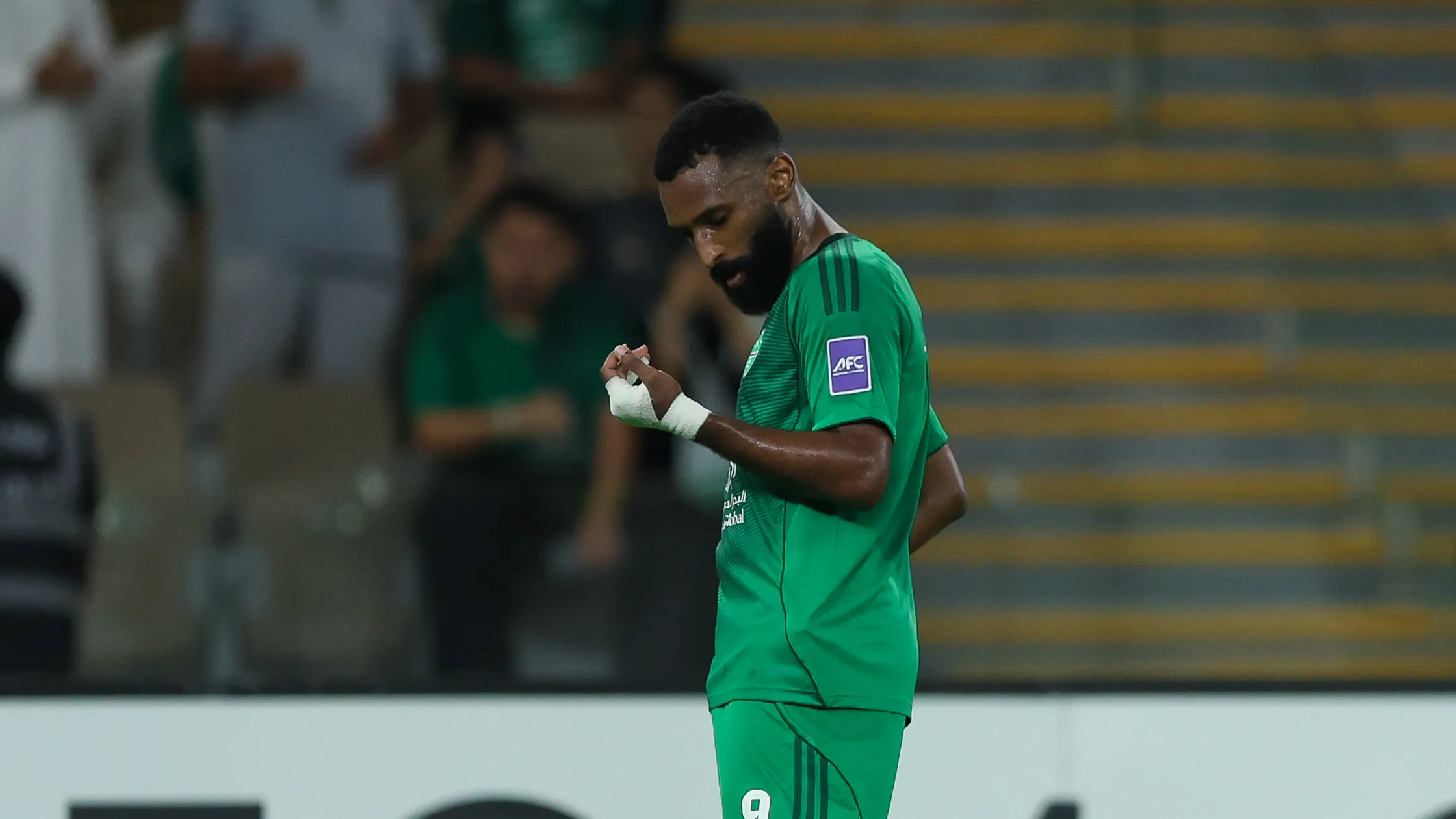 希拉尔与卡迪西亚虎视眈眈，布赖坎成吉达联合更衣室定时炸弹