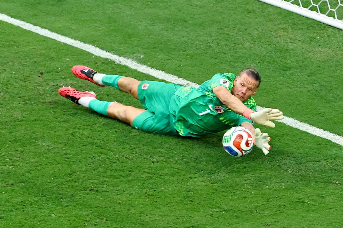 莱比锡红牛免签挪威门将尼兰，合同至2028年